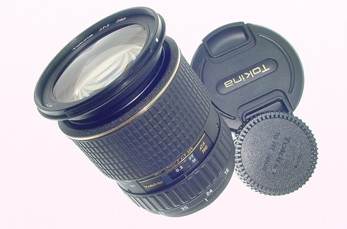 Tokina 2 8 dx - f/2.8, sd